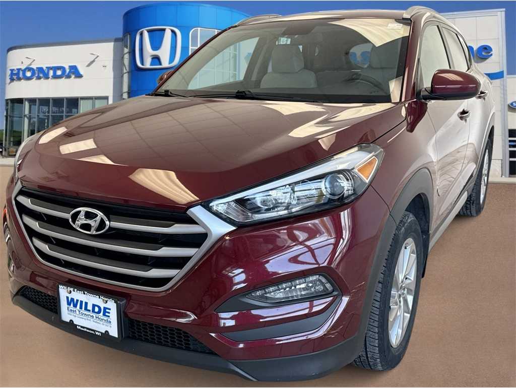 2017 Hyundai Tucson SE's photo