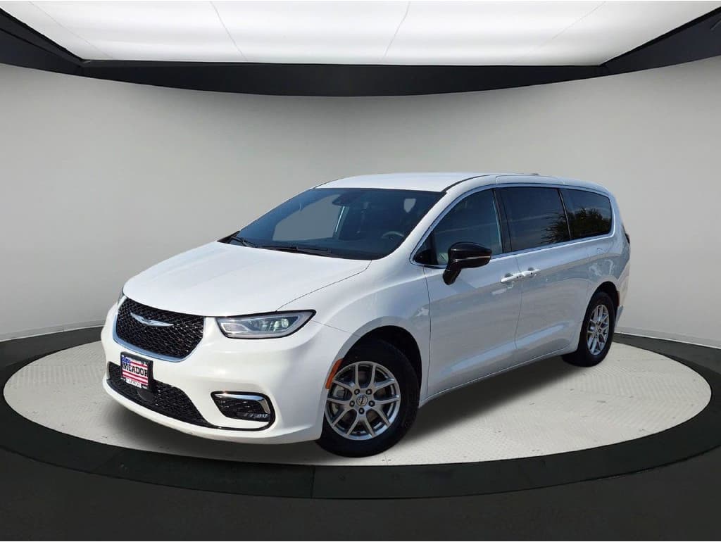 2025 Chrysler Pacifica