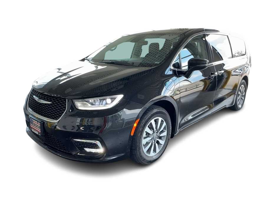 Thumbnail: 2024 Chrysler Pacifica - 1