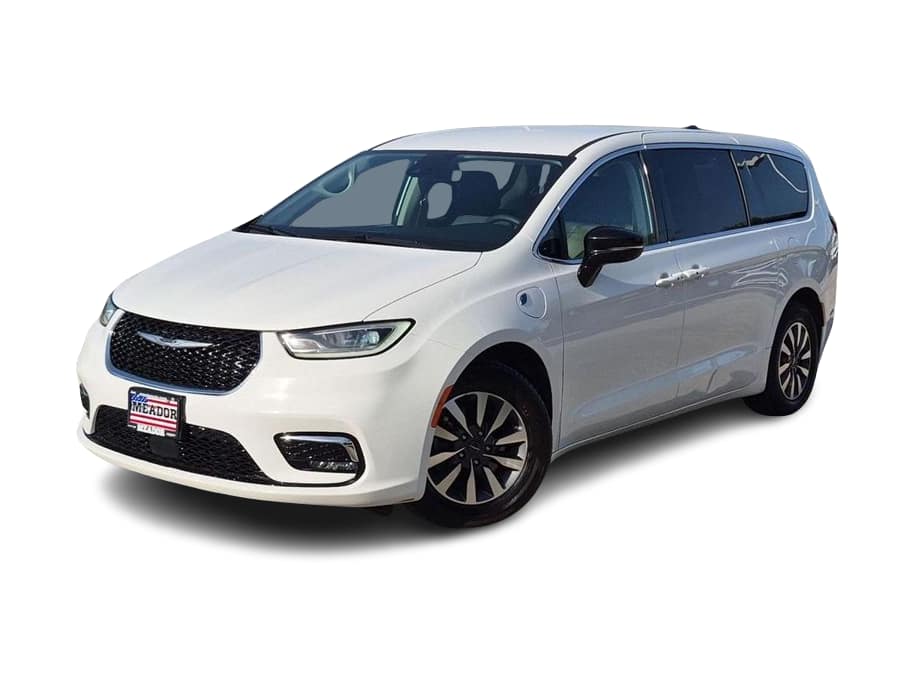 Thumbnail: 2024 Chrysler Pacifica - 1