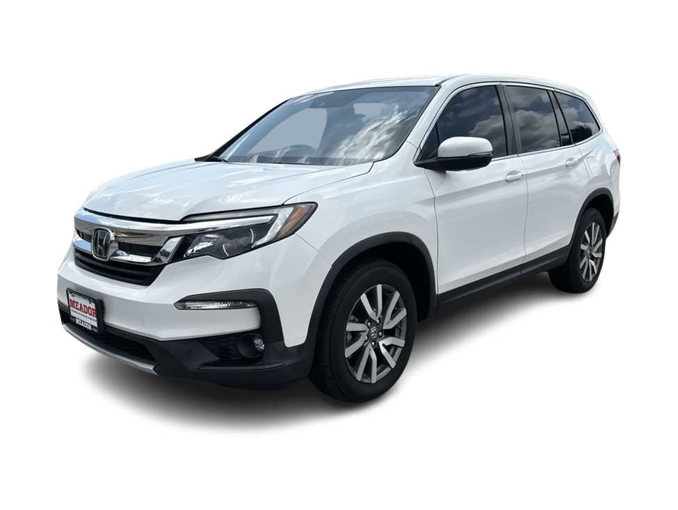 2020 Honda Pilot EX Hero Image