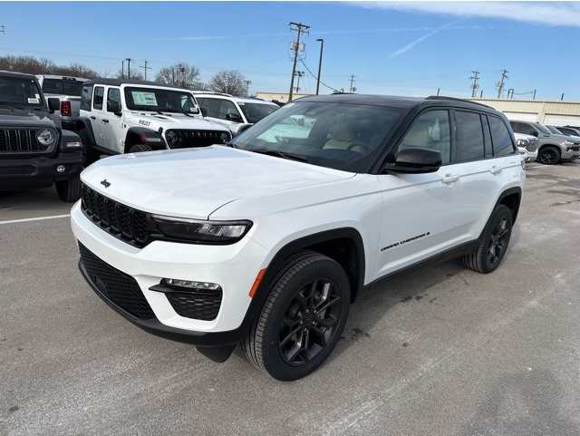 2025 Jeep Grand Cherokee Limited's photo