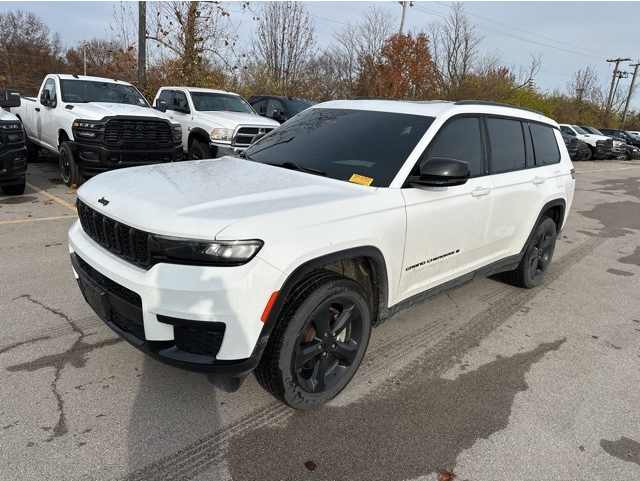 2023 Jeep Grand Cherokee L Altitude's photo
