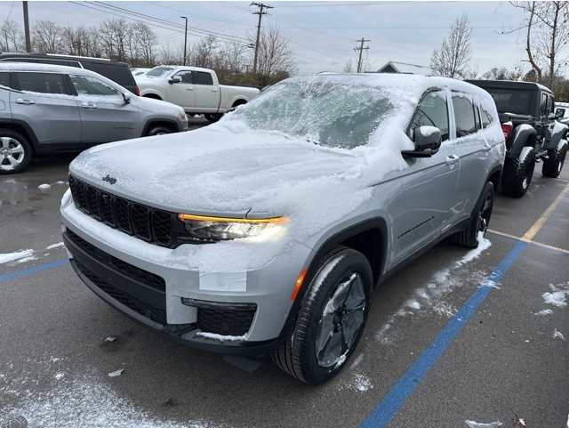 2025 Jeep Grand Cherokee L Limited's photo