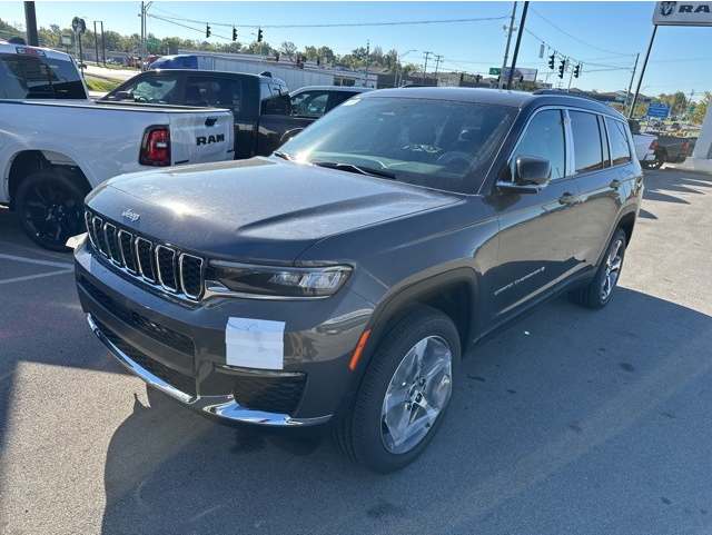 2025 Jeep Grand Cherokee L Limited's photo