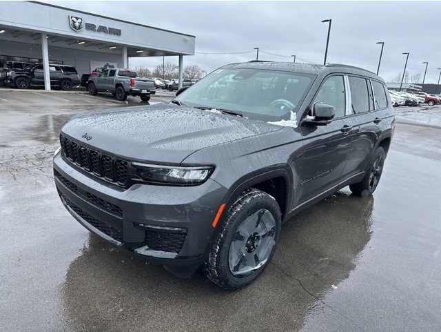 2025 Jeep Grand Cherokee L Limited's photo