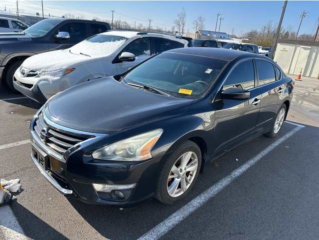 2015 Nissan Altima SV's photo