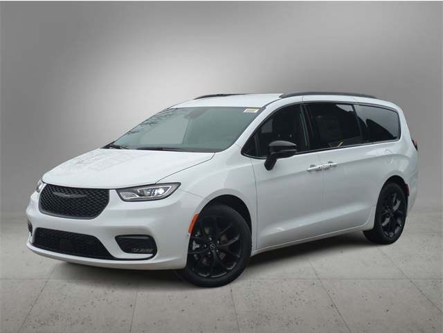 2026 Chrysler Pacifica Select's photo