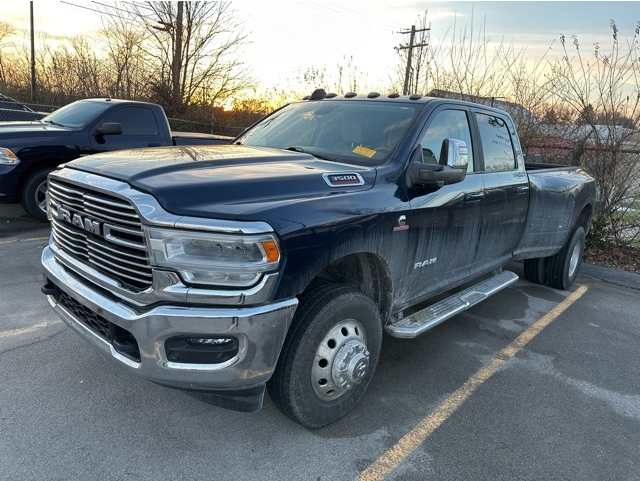2023 RAM Ram 3500 Pickup Laramie's photo