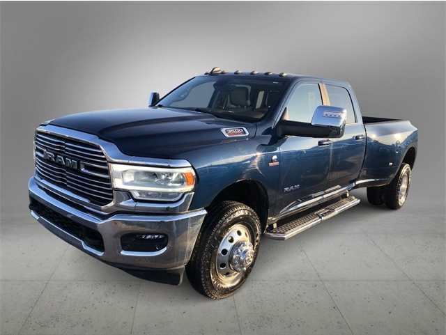 2023 RAM Ram 3500 Pickup Laramie's photo