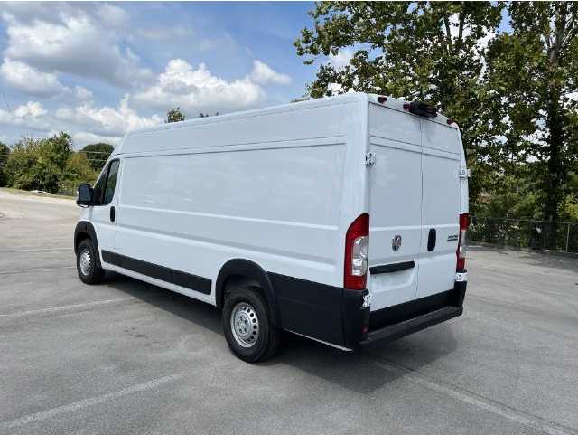 2026 RAM ProMaster Cargo Van Tradesman