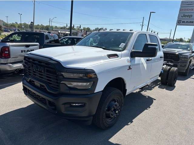 2026 RAM 3500 Chassis