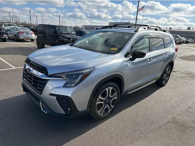 2024 Subaru Ascent Touring's photo
