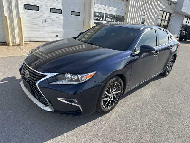 2017 Lexus ES