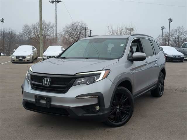 2022 Honda Pilot SE's photo