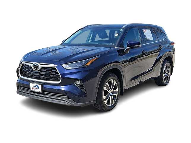 2022 Toyota Highlander XLE -
                Lexington, KY