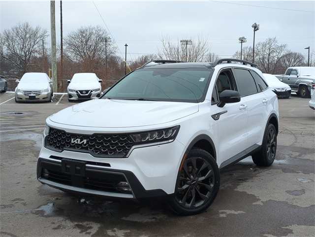 2022 Kia Sorento X-Line EX's photo