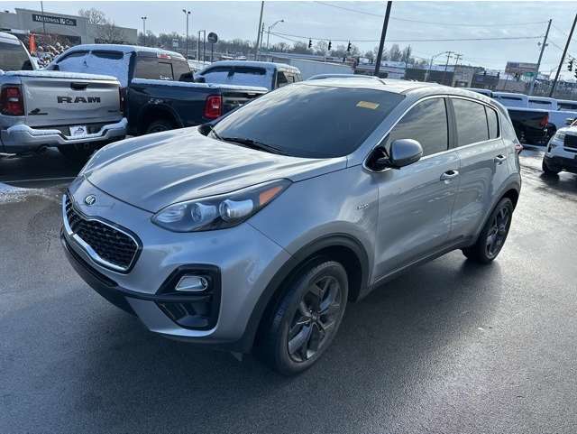 2022 Kia Sportage LX's photo