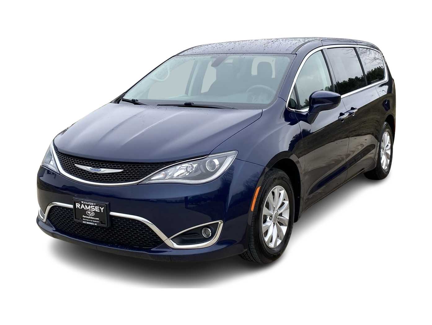 2018 Chrysler Pacifica Touring Plus -
                Urbandale, IA