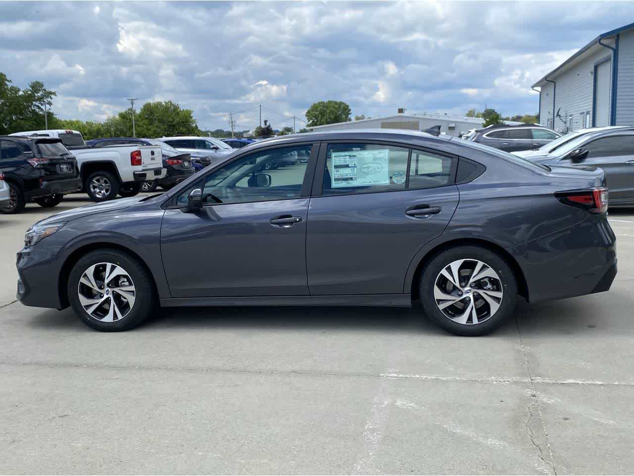 2025 Subaru Legacy Premium's photo