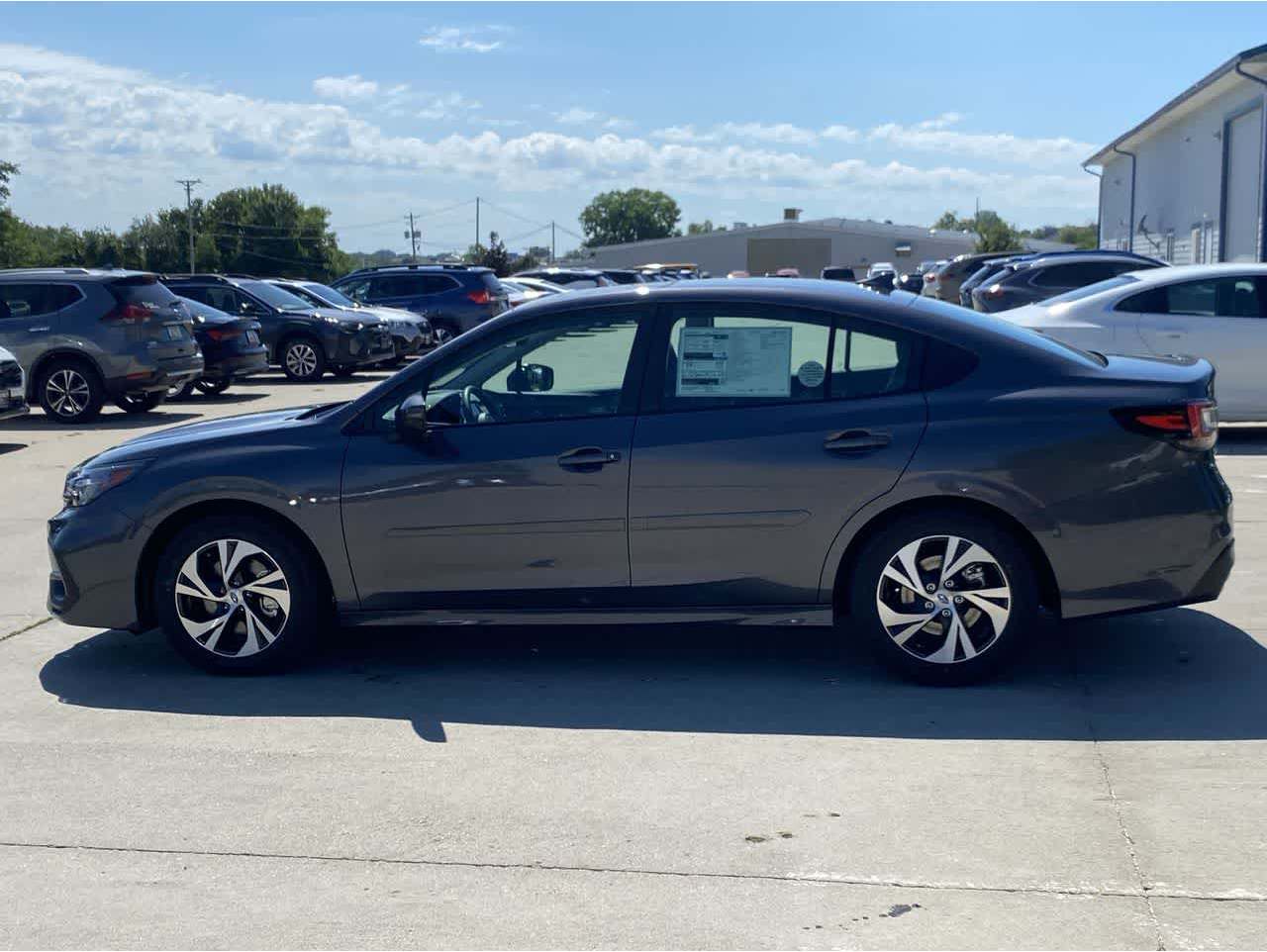 2025 Subaru Legacy Premium's photo