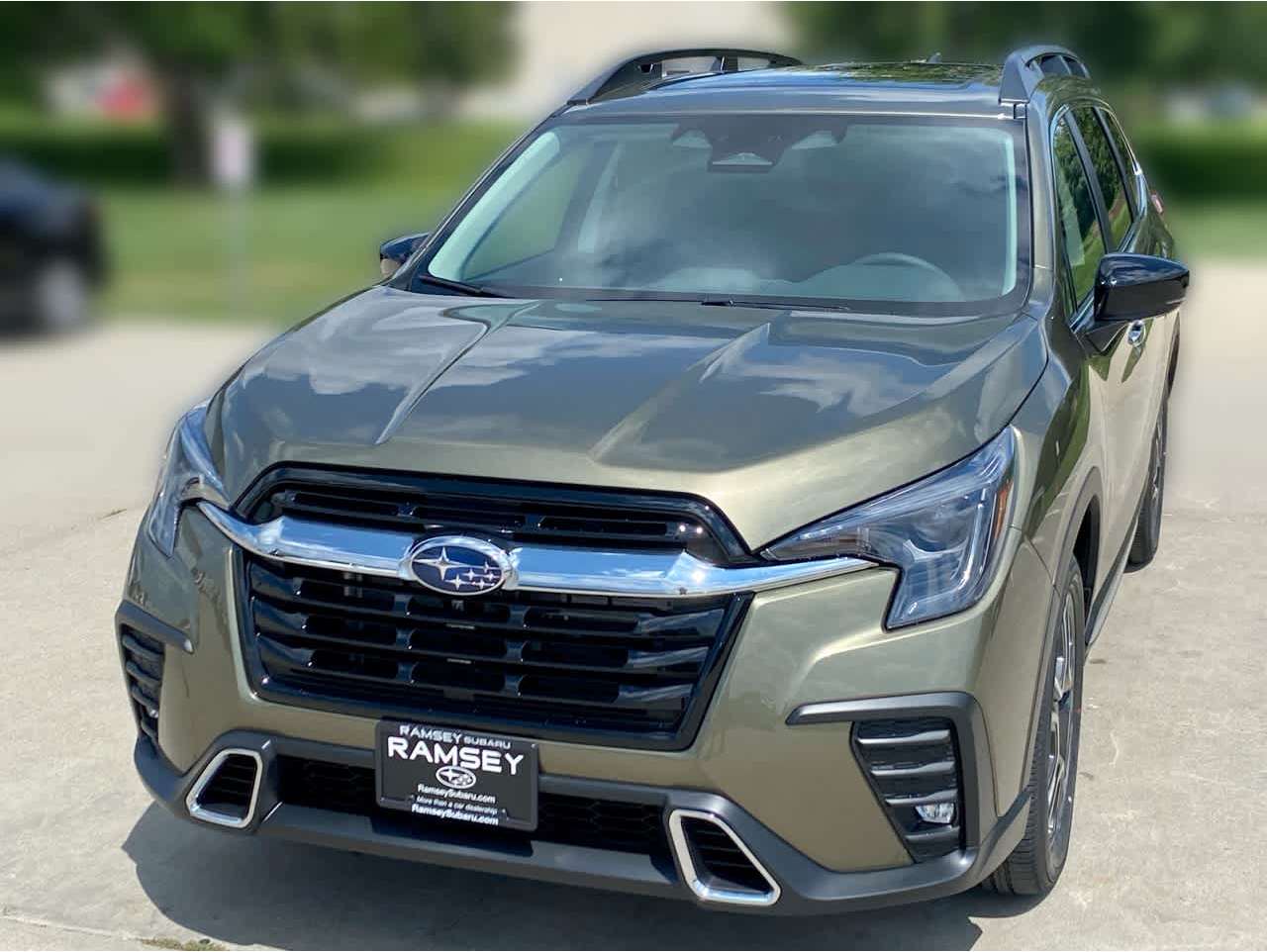 2025 Subaru Ascent Touring's photo
