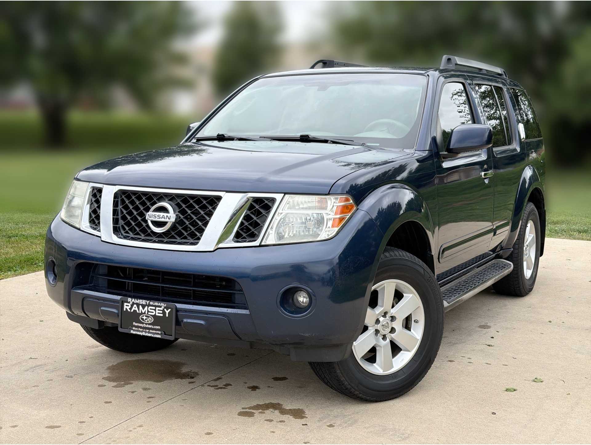 2012 Nissan Pathfinder SV