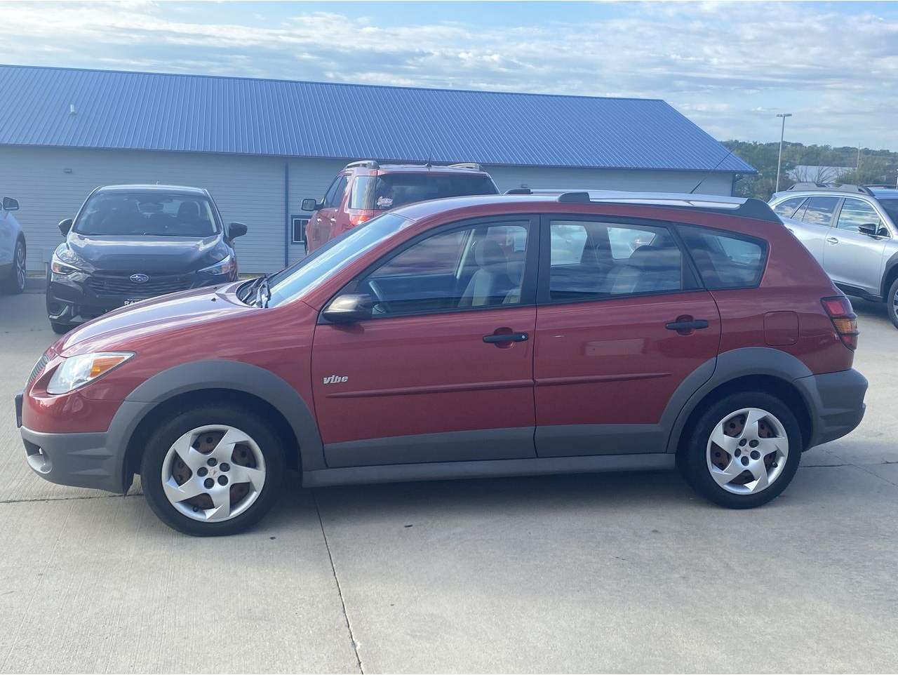 2008 Pontiac Vibe Base