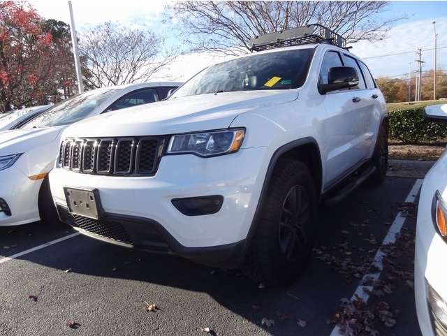 2018 Jeep Grand Cherokee Limited's photo