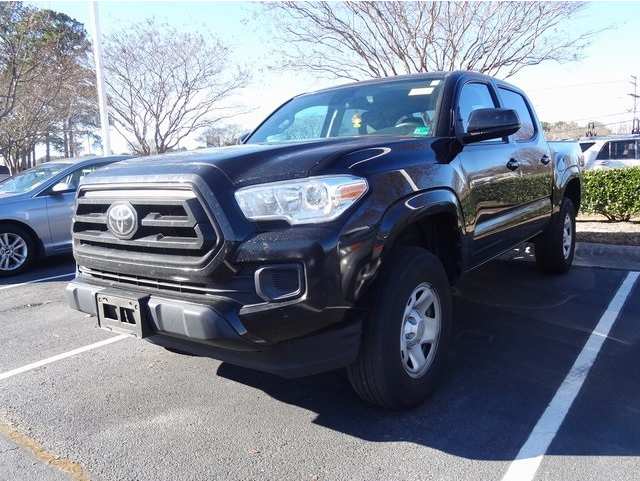 2021 Toyota Tacoma SR's photo