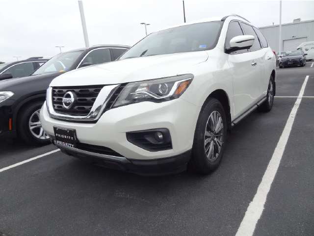 2020 Nissan Pathfinder