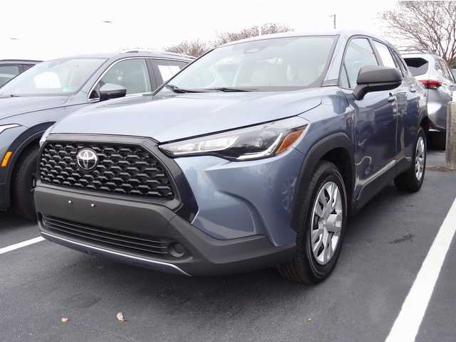 2023 Toyota Corolla Cross L's photo