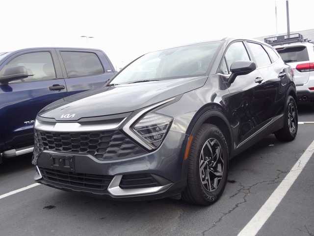 2024 Kia Sportage LX's photo