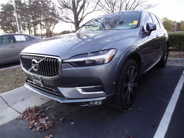 2021 Volvo XC60 Inscription's photo