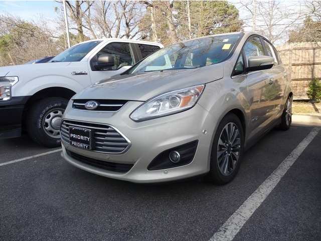 2017 Ford C-Max TITANIUM's photo