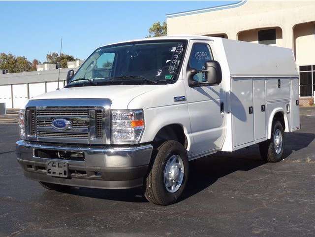 2025 Ford E-Series Cutaway
