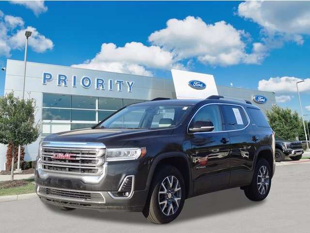 2023 GMC Acadia SLT's photo