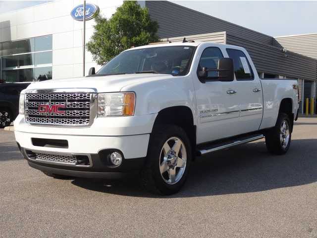 2014 GMC Sierra 2500 Denali HD Denali