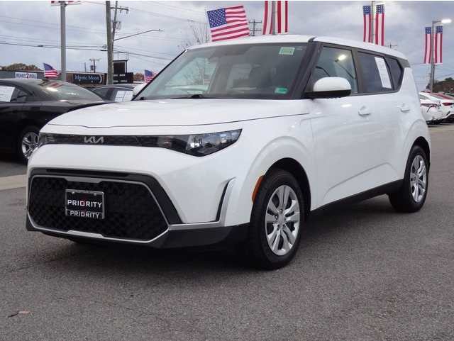 2023 Kia Soul LX