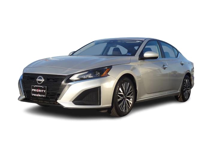 Thumbnail: 2023 Nissan Altima - 1