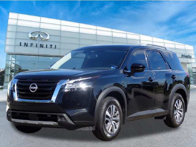 2022 Nissan Pathfinder