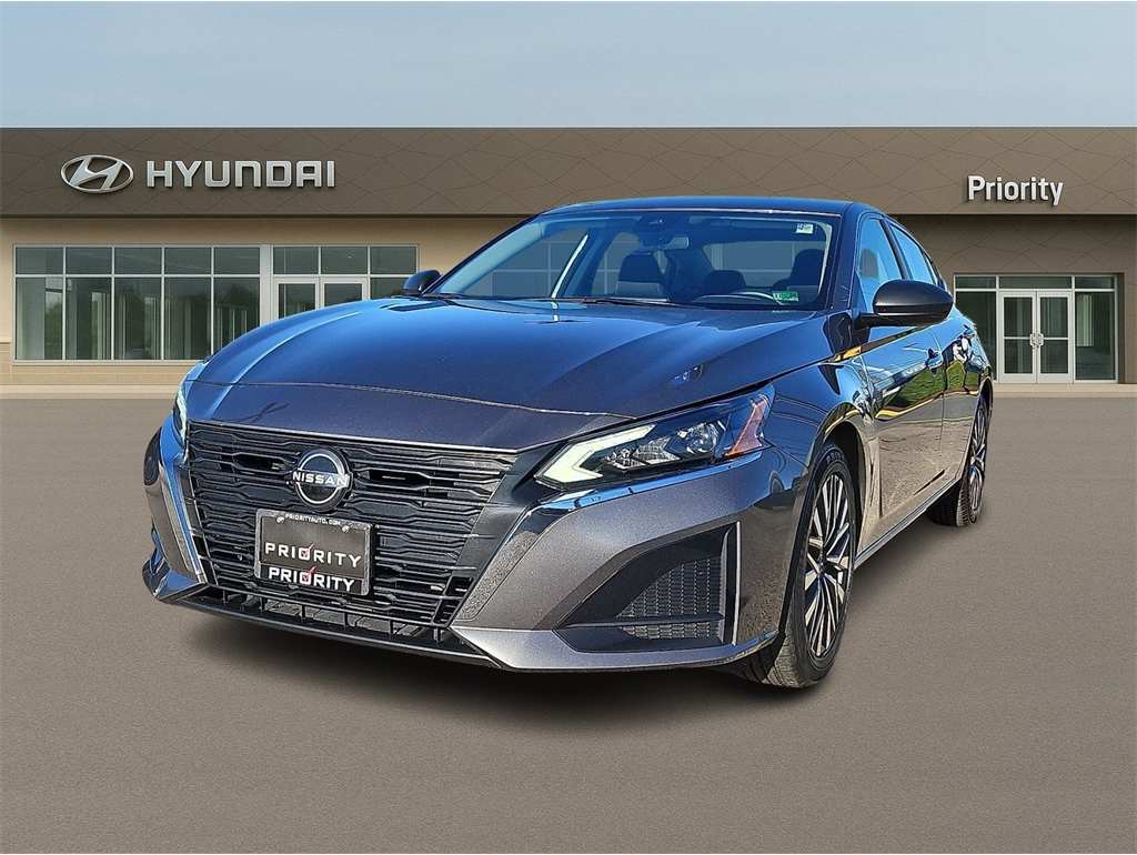 2024 Nissan Altima SV