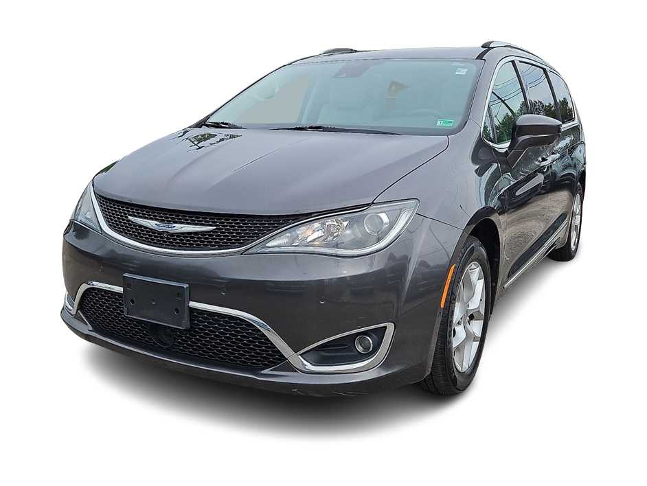 Thumbnail: 2019 Chrysler Pacifica - 1
