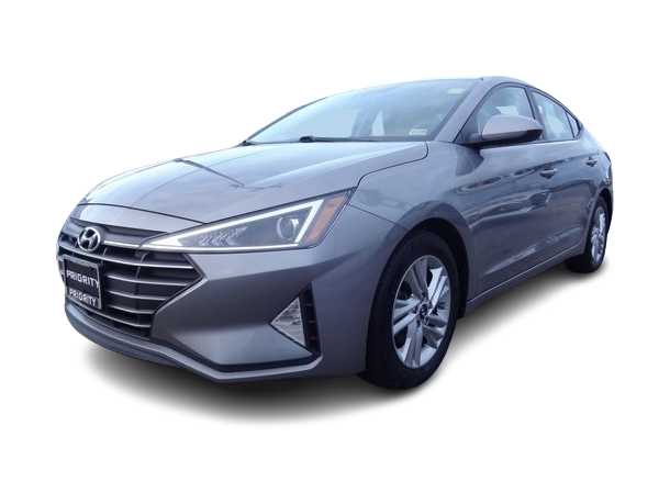 2020 Hyundai Elantra SEL Hero Image