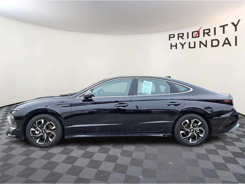 2024 Hyundai Sonata SEL's photo