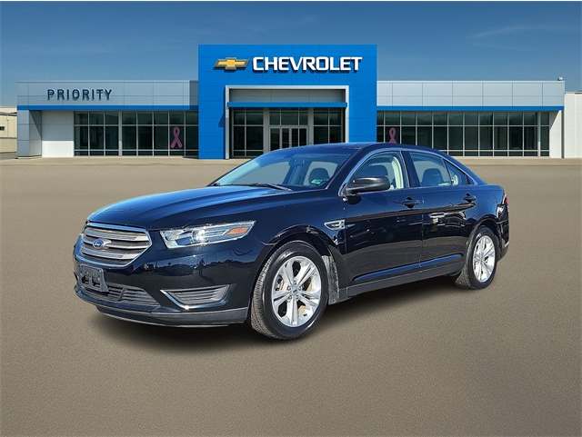 2018 Ford Taurus SE's photo
