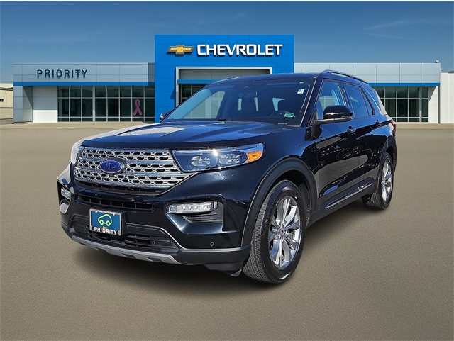2023 Ford Explorer Limited's photo