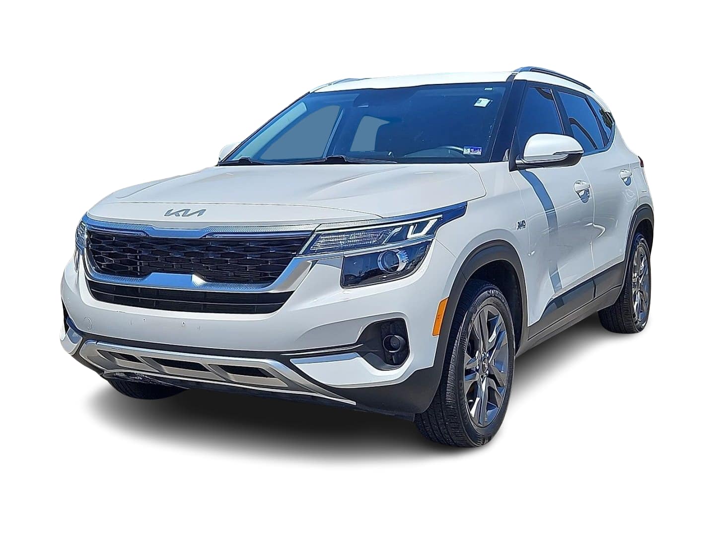 Thumbnail: 2023 Kia Seltos - 1