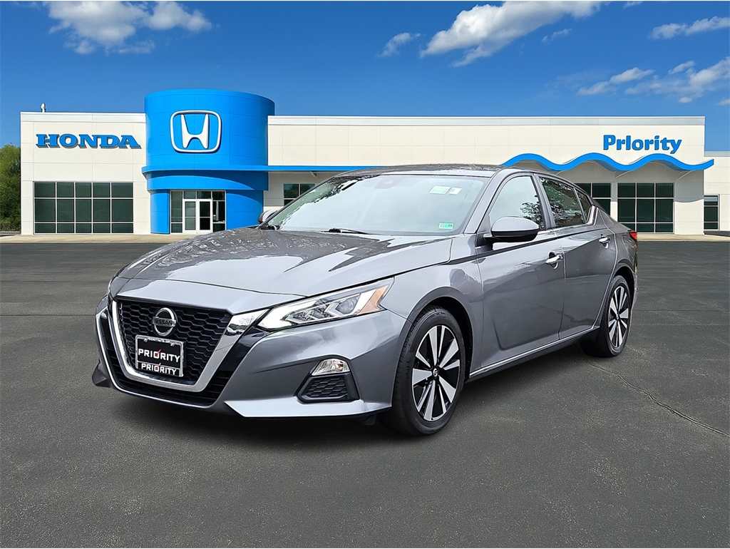 2022 Nissan Altima SV