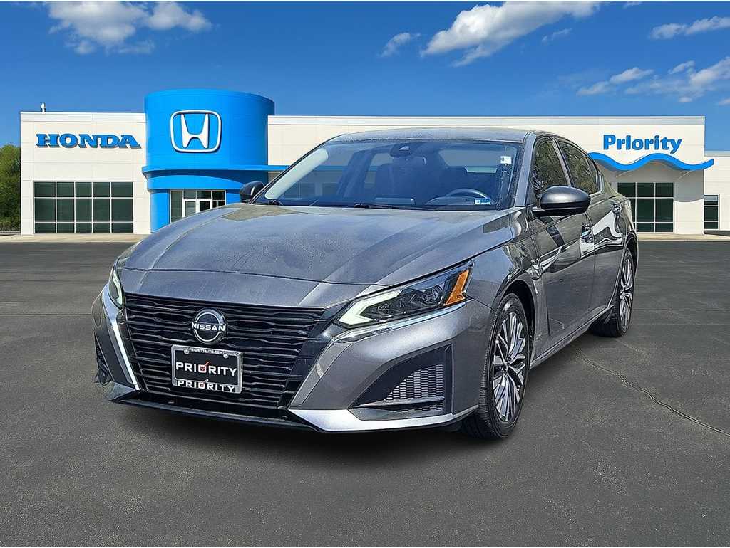 2024 Nissan Altima SV